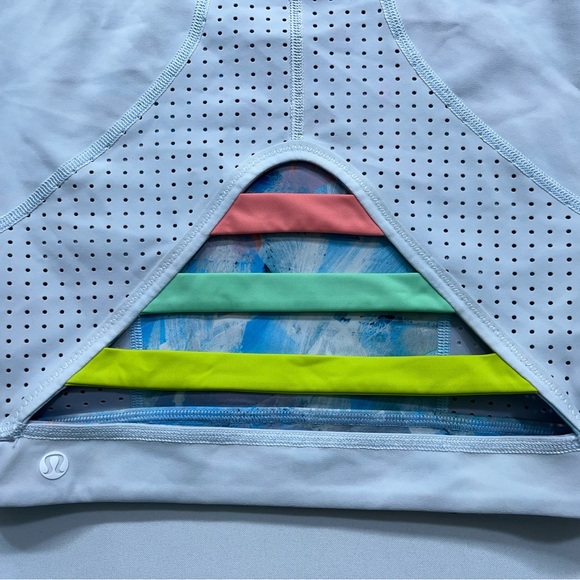 Lululemon Paddle Crop Top Womens Size 2 Reversible Mesh Warpstreme White/Silver - Picture 15 of 16